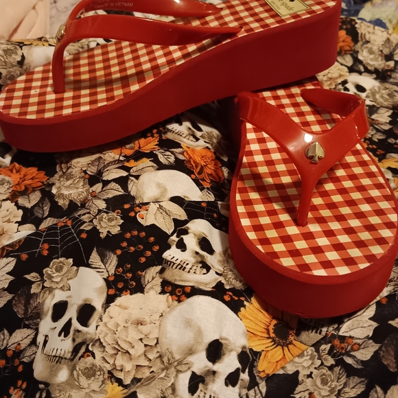 Red Kate Spade Sandals - Picture 3 of 5